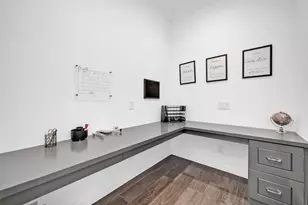 4819 N 68th Pl, Scottsdale, AZ 85251 - Photo 38