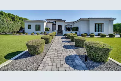 4819 N 68th Place, Scottsdale, AZ 85251 - Photo 2