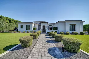 4819 N 68th Pl, Scottsdale, AZ 85251 - Photo 2