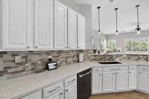 138 E Mary Ln, Gilbert, AZ 85295 - Photo 12