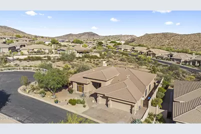 415 E Desert Wind Drive, Phoenix, AZ 85048 - Photo 40