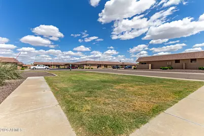 409 W Blackhawk Drive #5, Phoenix, AZ 85027 - Photo 32