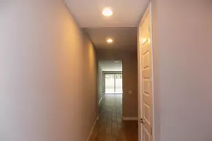 4967 S Bridal Vail Dr, Gilbert, AZ 85298 - Photo 2