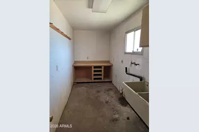 5327 N 40th Lane, Phoenix, AZ 85019 - Photo 10