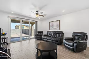 12844 W Tuckey Ln, Glendale, AZ 85307 - Photo 8