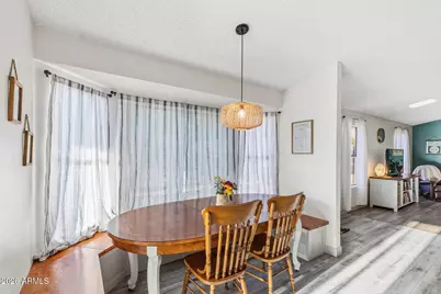 11921 N 76th Lane, Peoria, AZ 85345 - Photo 10