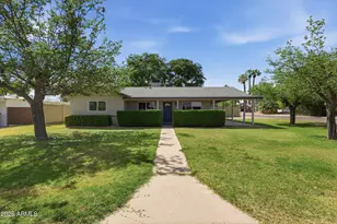 3144 N 34th St, Phoenix, AZ 85018 - Photo 1