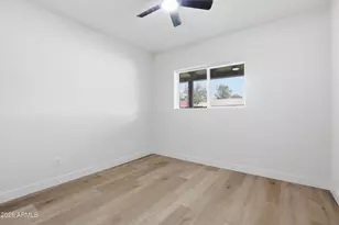 3144 N 34th St, Phoenix, AZ 85018 - Photo 18