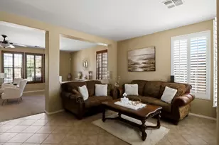 16464 W Honeysuckle Dr, Surprise, AZ 85387 - Photo 4