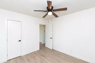 114 E Elliot, Gilbert, AZ 85234 - Photo 10