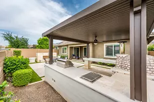 11581 W Red Hawk Dr, Peoria, AZ 85383 - Photo 42