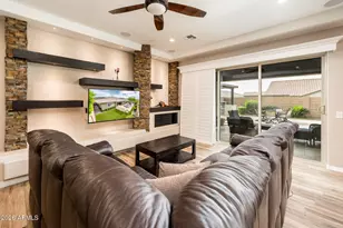 11581 W Red Hawk Dr, Peoria, AZ 85383 - Photo 10