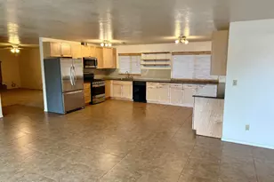 1030 E Fairfield St, Mesa, AZ 85203 - Photo 4