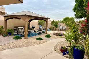 1233 E Redfield Rd, Phoenix, AZ 85022 - Photo 38