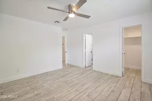 5046 N 41st Dr, Phoenix, AZ 85019 - Photo 12