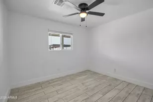 5046 N 41st Dr, Phoenix, AZ 85019 - Photo 16