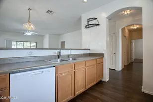 554 E San Carlos Way, Chandler, AZ 85249 - Photo 10