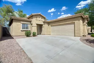 554 E San Carlos Way, Chandler, AZ 85249 - Photo 1
