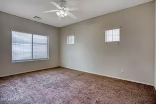 554 E San Carlos Way, Chandler, AZ 85249 - Photo 12