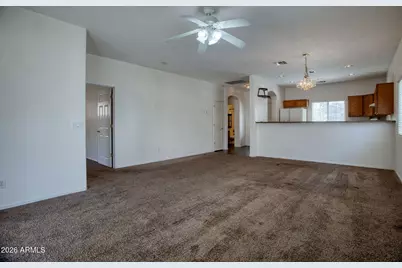 554 E San Carlos Way, Chandler, AZ 85249 - Photo 6