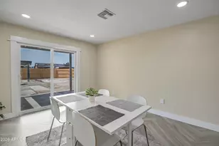 5050 N 41st Dr, Phoenix, AZ 85019 - Photo 8