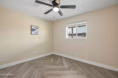 5050 N 41st Drive, Phoenix, AZ 85019 - Photo 16