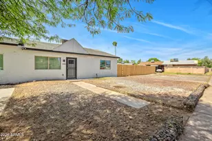 5050 N 41st Dr, Phoenix, AZ 85019 - Photo 2