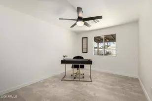 8226 W Meadowbrook Ave, Phoenix, AZ 85033 - Photo 32