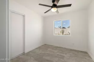 8226 W Meadowbrook Ave, Phoenix, AZ 85033 - Photo 30