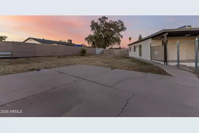8226 W Meadowbrook Avenue, Phoenix, AZ 85033 - Photo 40