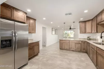 8226 W Meadowbrook Avenue, Phoenix, AZ 85033 - Photo 20