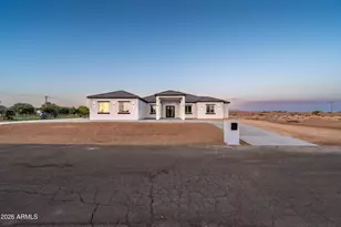 9233 S 227th Dr, Buckeye, AZ 85326 - Photo 1
