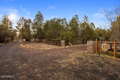 2952 N Country View Lane, Overgaard, AZ 85933 - Photo 58