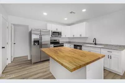 2208 E Alta Vista Road, Phoenix, AZ 85042 - Photo 14