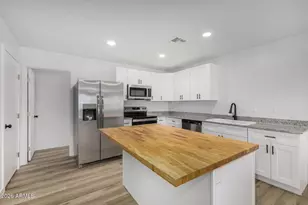 2208 E Alta Vista Rd, Phoenix, AZ 85042 - Photo 14