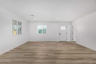 2208 E Alta Vista Rd, Phoenix, AZ 85042 - Photo 8