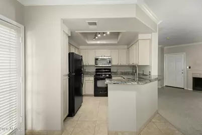 750 E Northern Avenue #2072, Phoenix, AZ 85020 - Photo 10