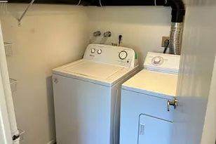 20227 N 21st Dr, Phoenix, AZ 85027 - Photo 10