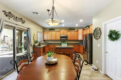 21303 N Sunset Drive, Maricopa, AZ 85139 - Photo 10