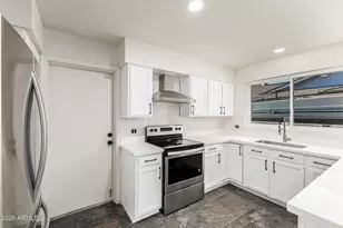 8521 N 53rd Dr, Glendale, AZ 85302 - Photo 4