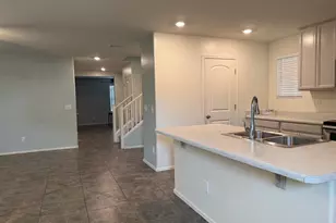 16579 W Jenan Dr, Surprise, AZ 85388 - Photo 6