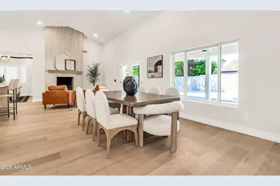 940 E Secretariat Drive, Tempe, AZ 85284 - Photo 12