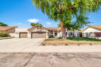 940 E Secretariat Drive, Tempe, AZ 85284 - Photo 1