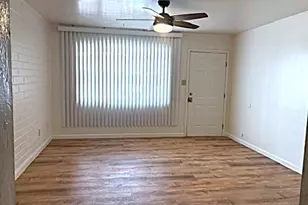 11429 N 83rd Ave, Peoria, AZ 85345 - Photo 4