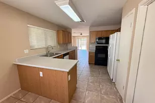 3623 W Villa Linda Dr, Glendale, AZ 85310 - Photo 8