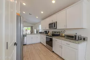 786 W Kingman Dr, Casa Grande, AZ 85122 - Photo 10