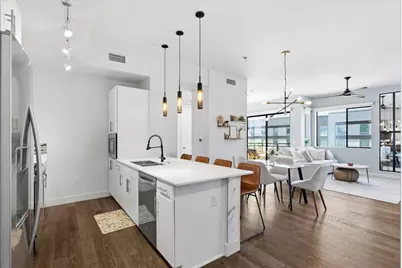 3131 N Central Avenue #Unit 4001, Phoenix, AZ 85012 - Photo 1