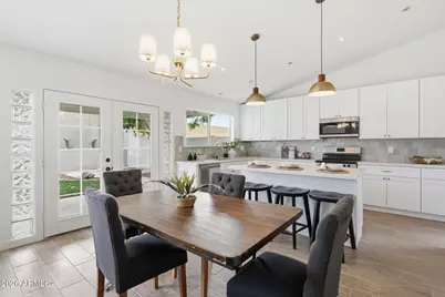 1635 E Fremont Road, Phoenix, AZ 85042 - Photo 18