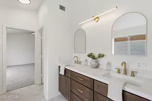 1635 E Fremont Rd, Phoenix, AZ 85042 - Photo 28