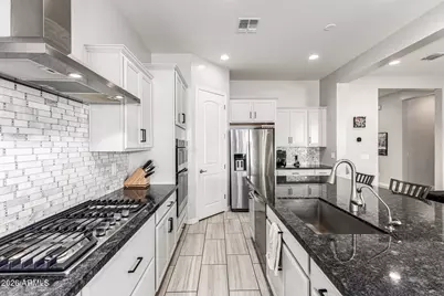 10836 W Luke Avenue, Phoenix, AZ 85037 - Photo 16